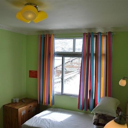 Emma'S Guesthouse Song Pan Room photo